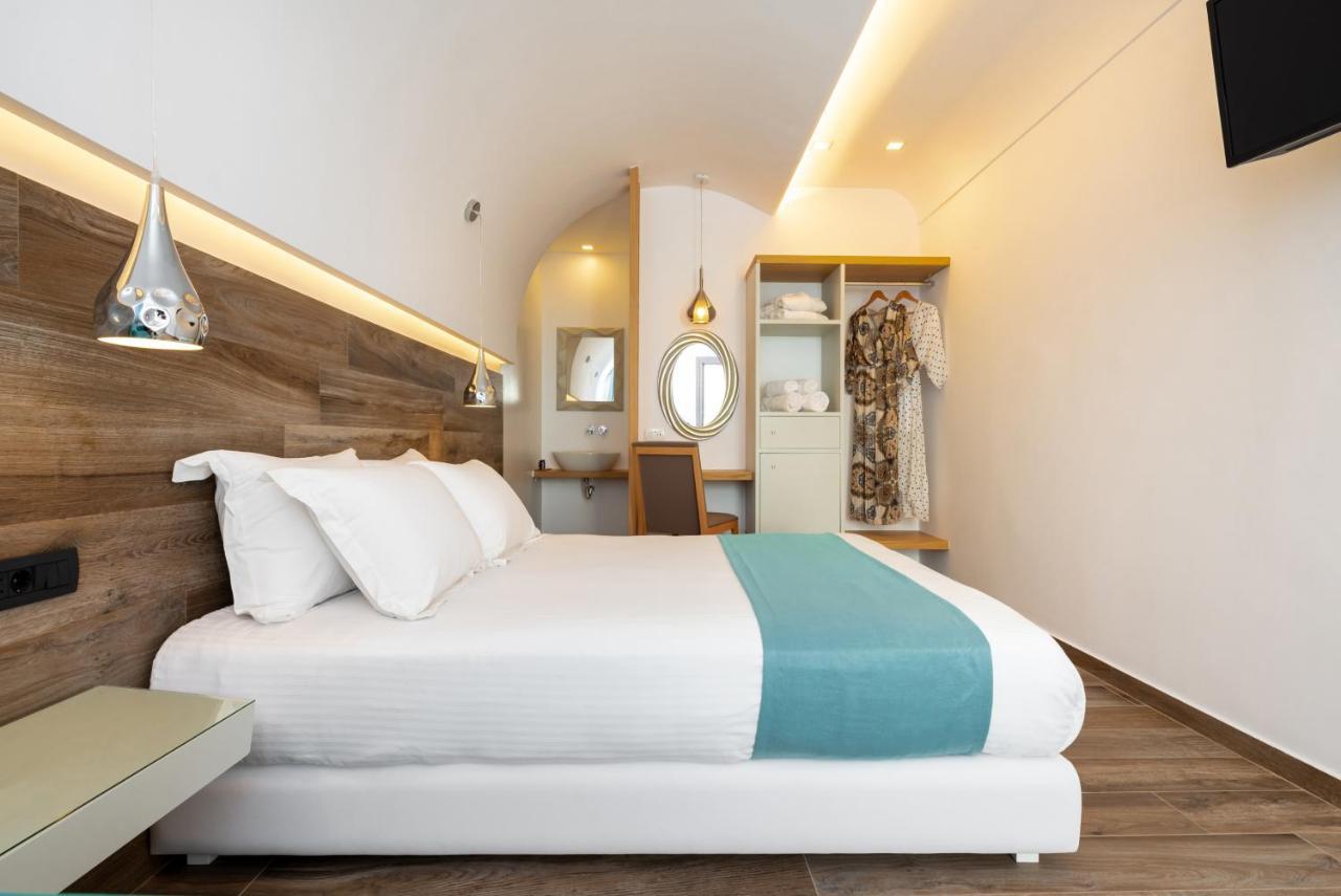 Deluxe Hotel Santorini Fira  Eksteriør bilde