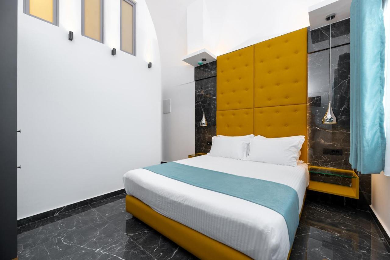 Deluxe Suites Santorini Fira (Santorini) Eksteriør bilde