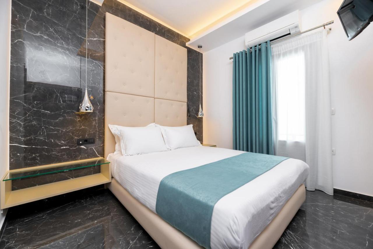 Deluxe Suites Santorini Fira (Santorini) Eksteriør bilde