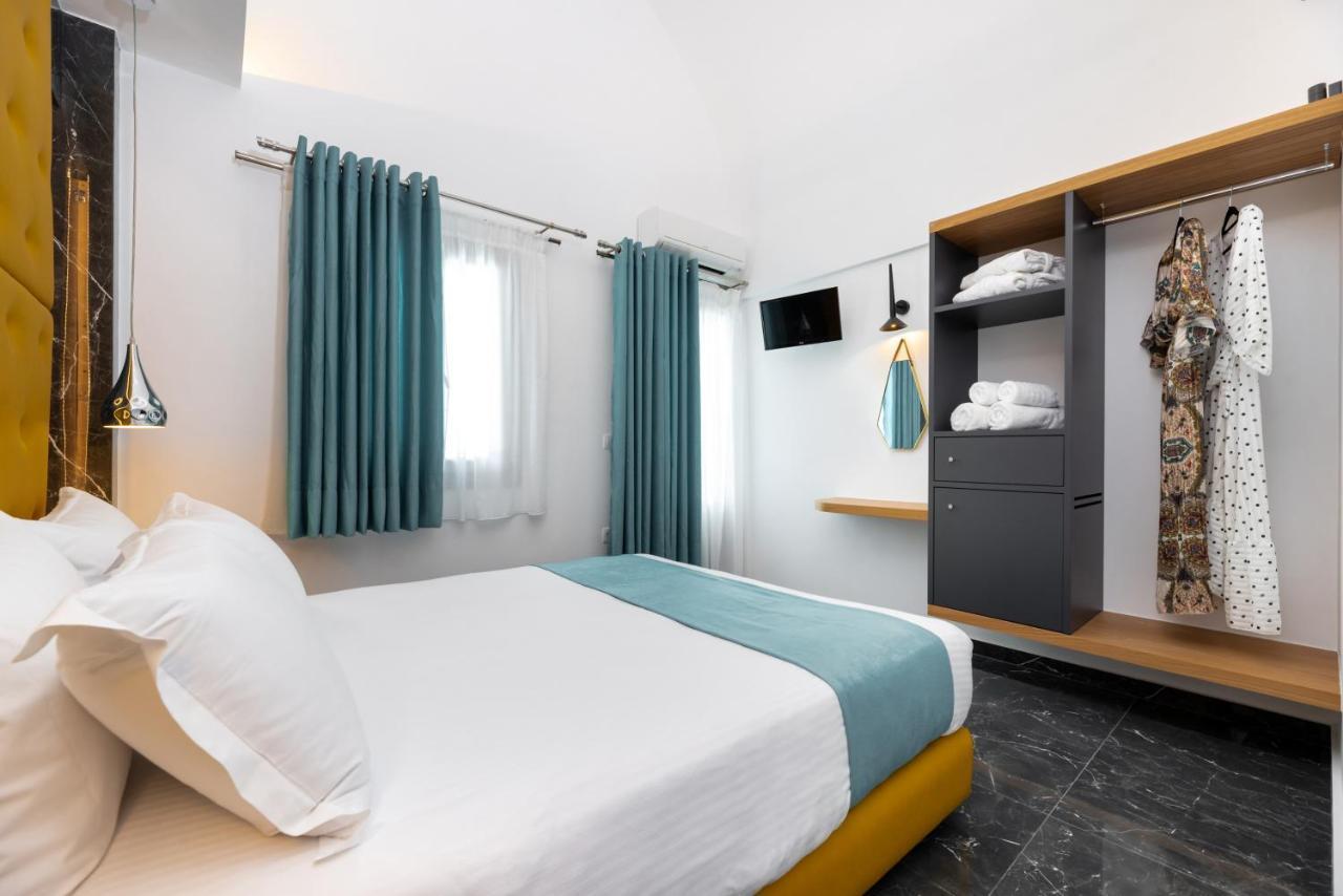 Deluxe Suites Santorini Fira  Eksteriør bilde