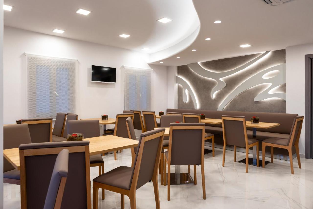 Deluxe Hotel Santorini Fira  Eksteriør bilde
